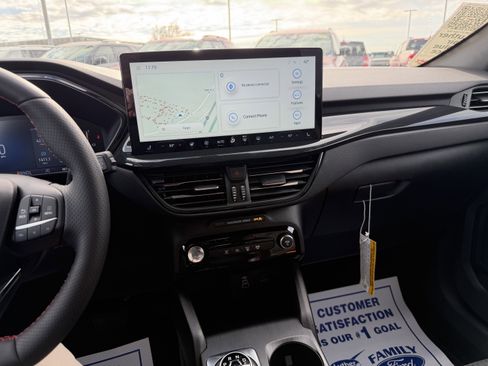 New 2025 Ford Escape ST-Line w/ Tech Pack #1 image 10