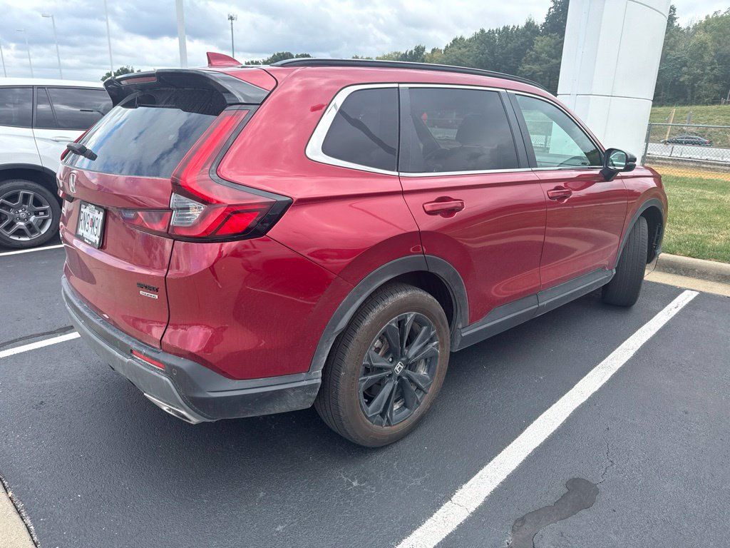 Used 2023 Honda CR-V Sport Touring image 3