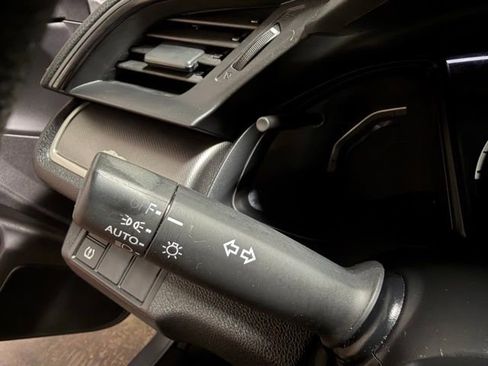 Used 2018 Honda Civic LX image 31