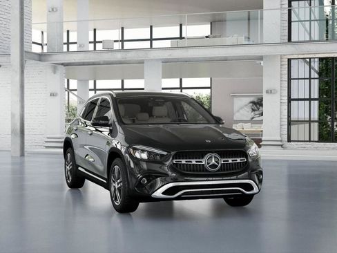 New 2026 Mercedes-Benz GLA 250 4MATIC image 9