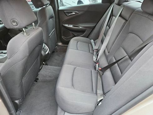 Used 2023 Chevrolet Malibu LT image 12