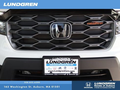 Used 2024 Honda Passport TrailSport image 35
