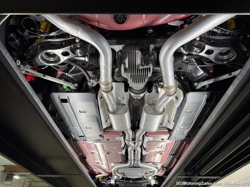 Used 2015 Dodge Challenger SRT Hellcat RWD image 6