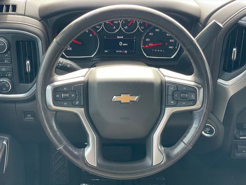 Used 2021 Chevrolet Silverado 1500 LT image 12