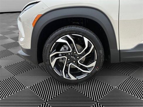 New 2026 Chevrolet TrailBlazer RS w/ Convenience Package image 9