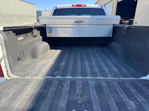 Used 2008 Chevrolet Silverado 2500 LT w/ 1LT Convenience Package image 19