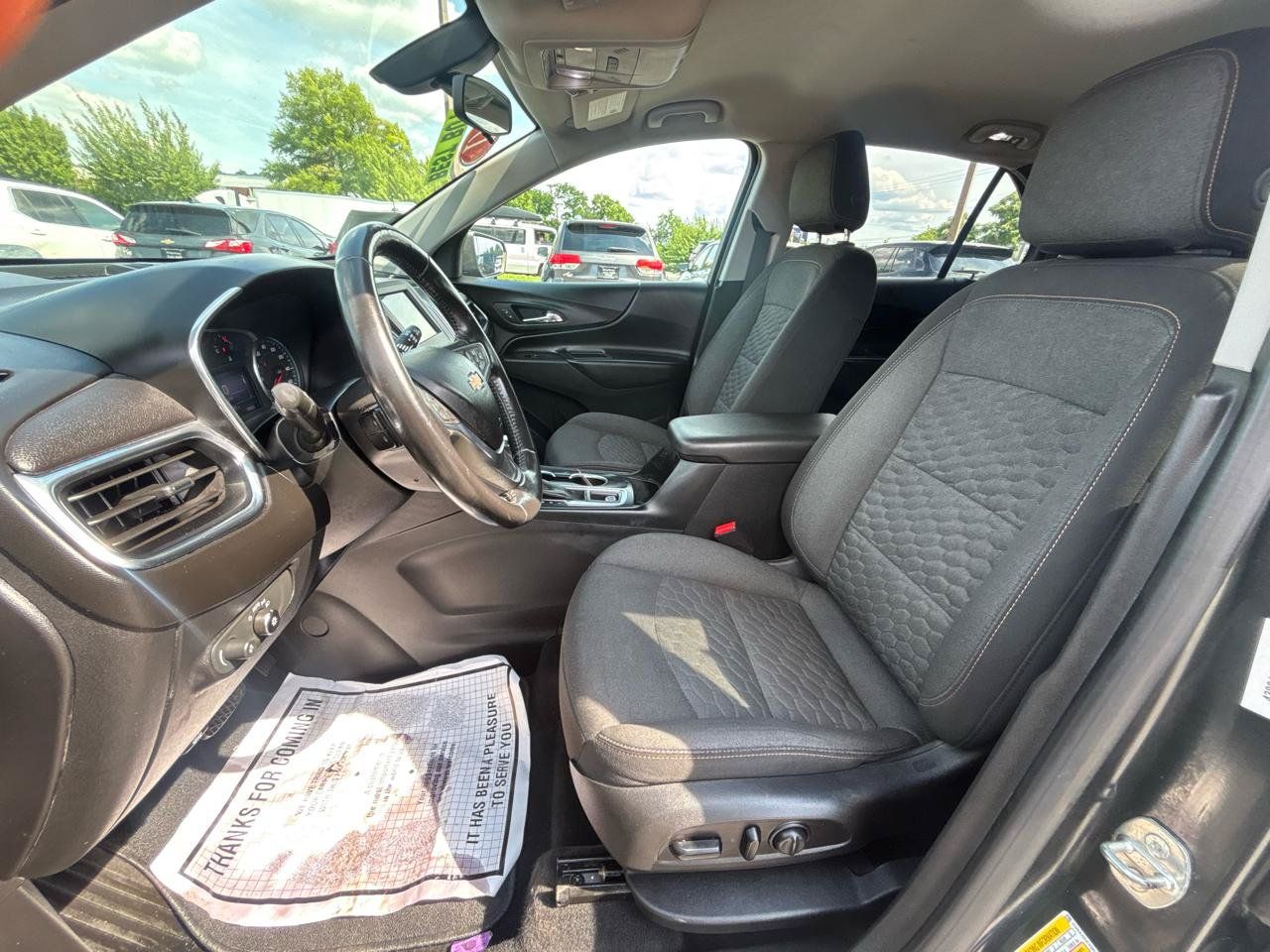 Used 2019 Chevrolet Equinox LT FWD image 16