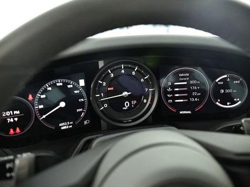 Certified 2024 Porsche 911 Targa 4S AWD/4WD image 33