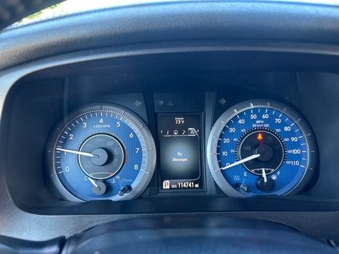 Used 2017 Toyota Sienna XLE w/ XLE Navigation Package AWD/4WD image 18