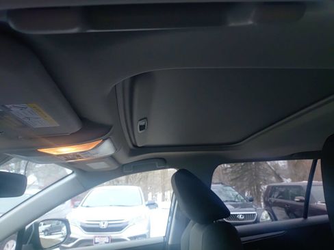 Used 2019 Toyota RAV4 XLE image 13