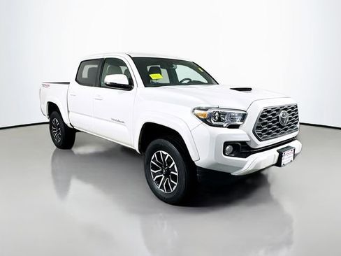Used 2023 Toyota Tacoma TRD Sport image 8