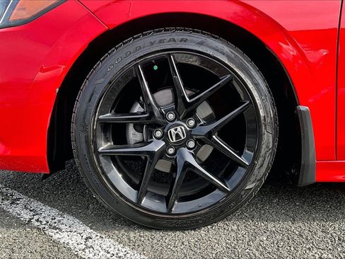 Used 2024 Honda Civic Sport image 9