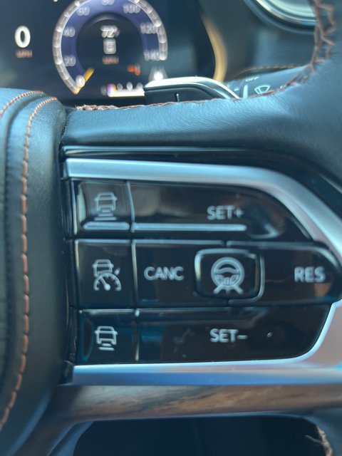 Used 2025 Jeep Grand Cherokee L Summit AWD/4WD image 20