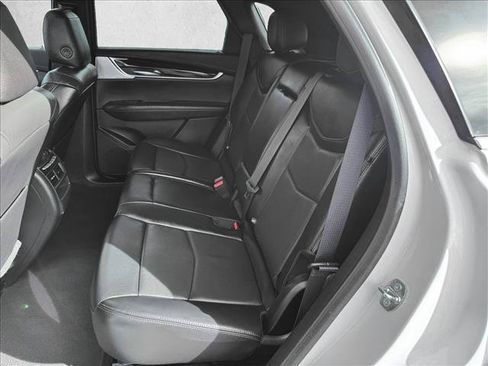 Used 2024 Cadillac XT5 Premium Luxury AWD/4WD image 17