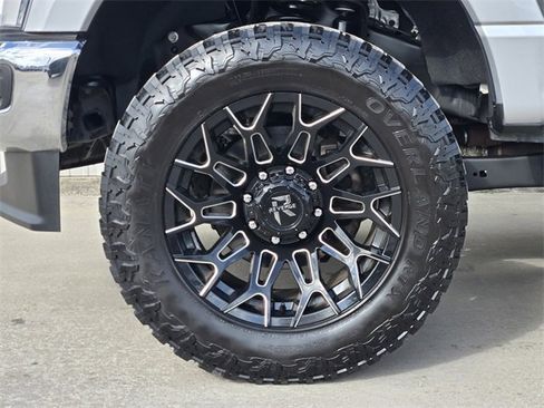 Used 2024 Ford F250 XLT image 13