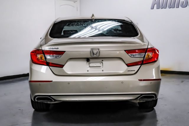 Used 2018 Honda Accord Touring image 15
