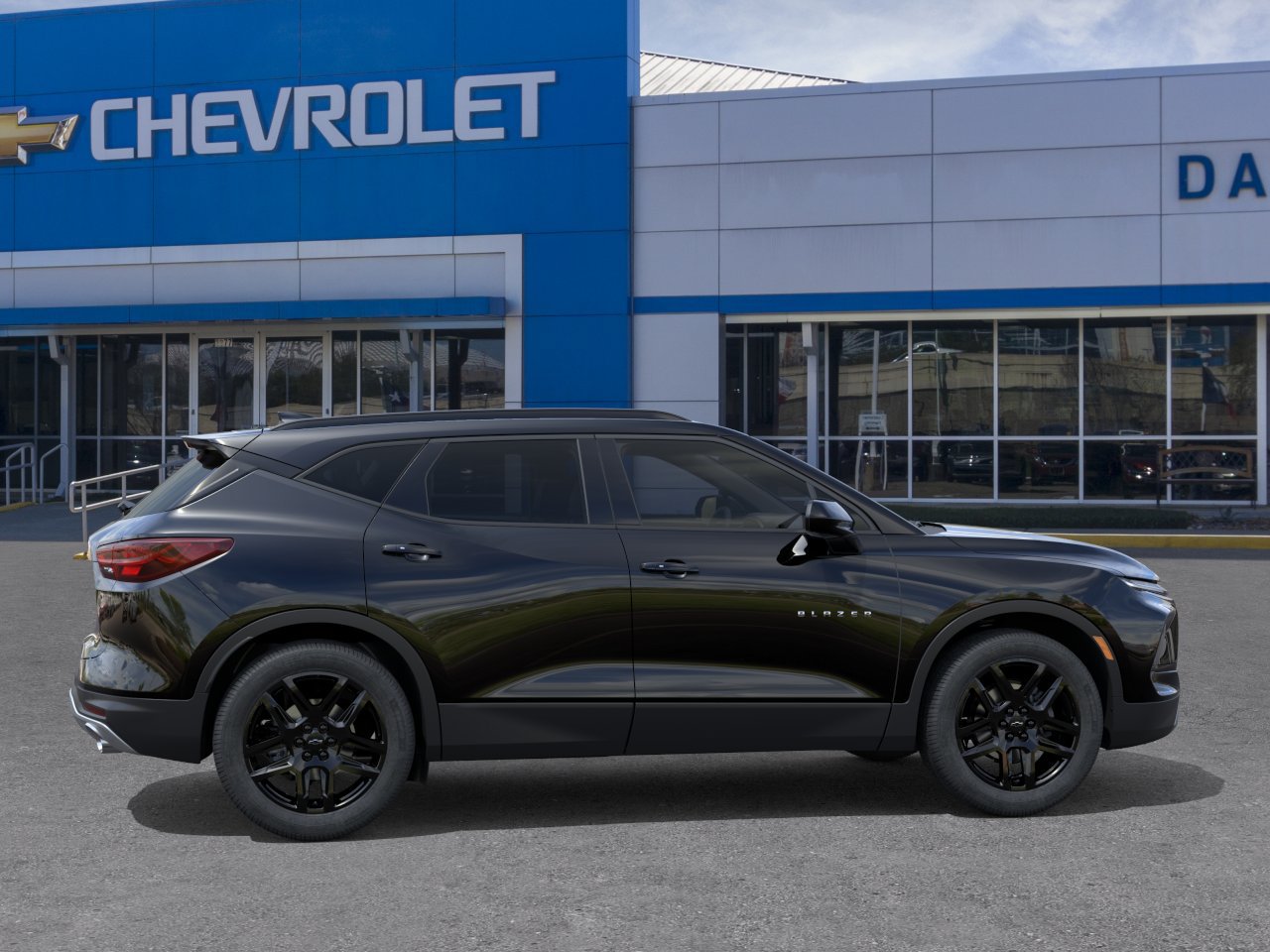 New 2026 Chevrolet Blazer LT w/ Convenience Package FWD image 5