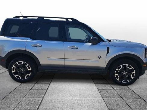 Certified 2022 Ford Bronco Sport Outer Banks w/ Tech Package AWD/4WD image 4