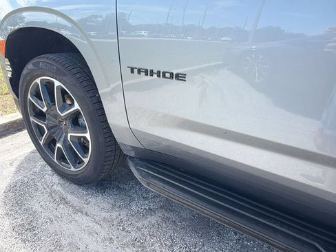 Used 2023 Chevrolet Tahoe RST w/ Luxury Package RWD image 14