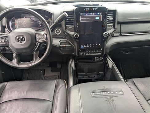 Used 2024 RAM 2500 Limited image 25