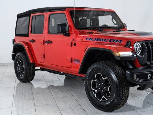 Used 2021 Jeep Wrangler Unlimited Rubicon 4xe w/ Cold Weather Group image 43