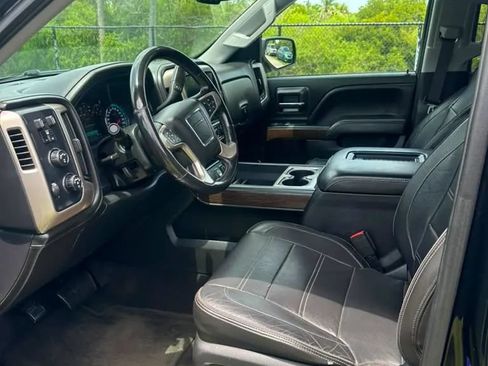 Used 2018 GMC Sierra 1500 Denali w/ Denali Ultimate Package AWD/4WD image 9