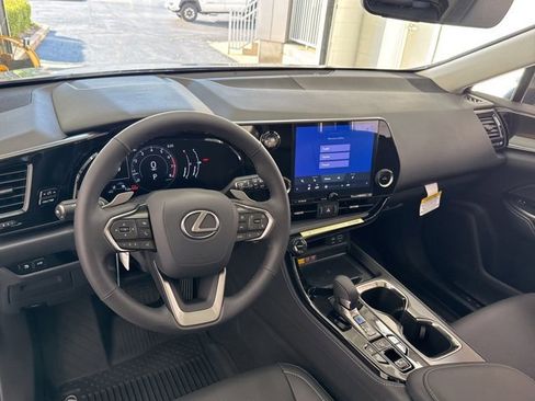 New 2026 Lexus NX 350 AWD image 18