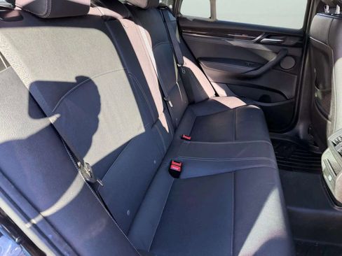 Used 2018 BMW X4 M40i image 26