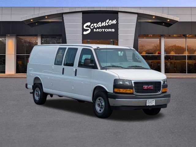 New 2026 GMC Savana 3500 Extended w/ Driver Convenience Package RWD image 7