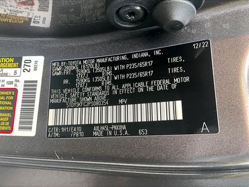 Certified 2023 Toyota Sienna XLE AWD/4WD image 31