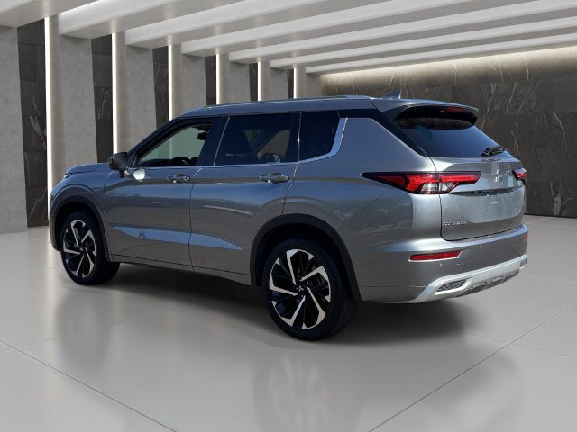 Used 2024 Mitsubishi Outlander SEL FWD image 4