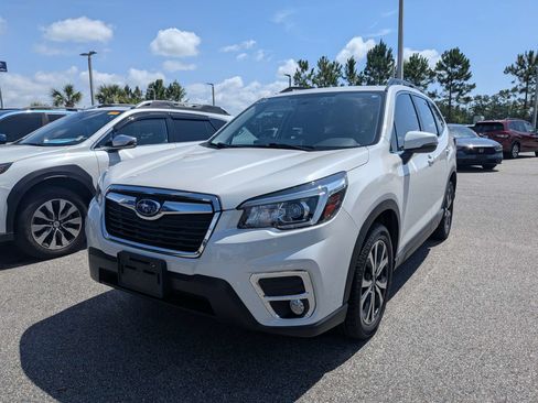 Used 2020 Subaru Forester Limited w/ Popular Package #3 AWD/4WD image 8