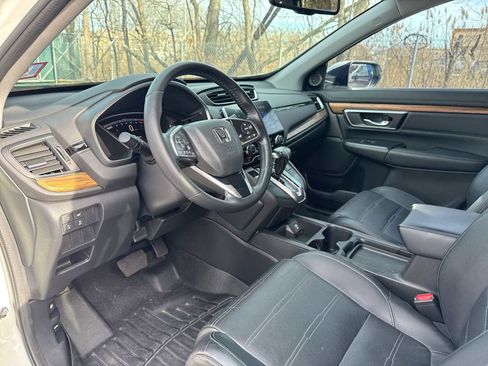Used 2018 Honda CR-V Touring image 10