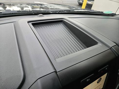 Used 2019 Ford F150 XL w/ Equipment Group 101A Mid image 7