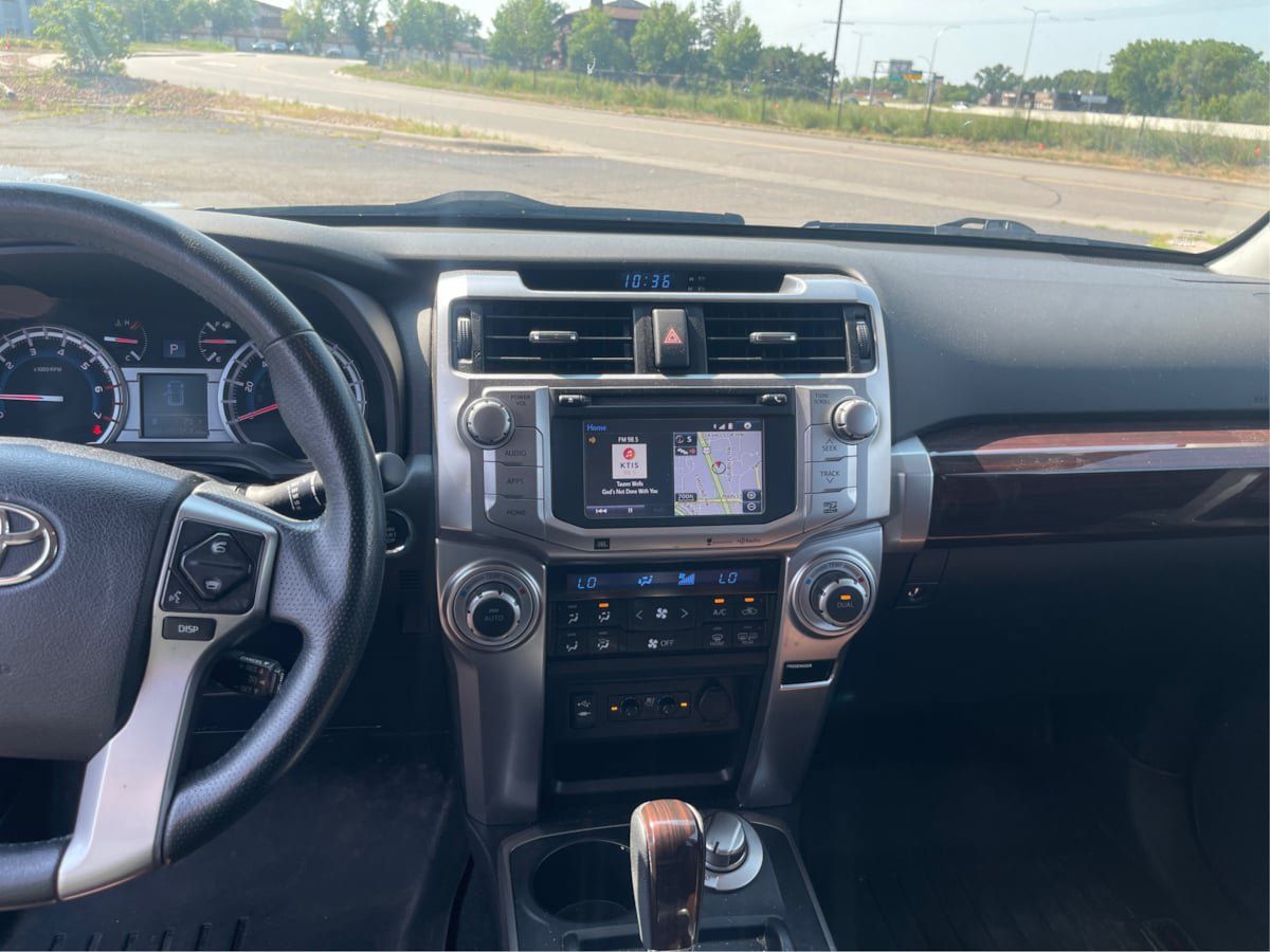 Used 2015 Toyota 4Runner Limited AWD/4WD image 15