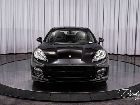 Used 2010 Porsche Panamera S image 3