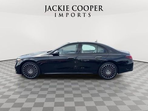 New 2026 Mercedes-Benz E 350 4MATIC Sedan image 2