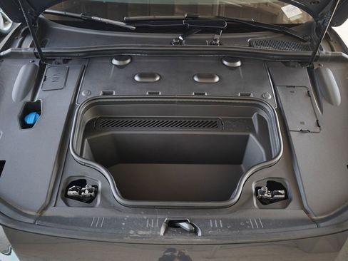 New 2025 Audi A6 e-tron Premium Plus image 12