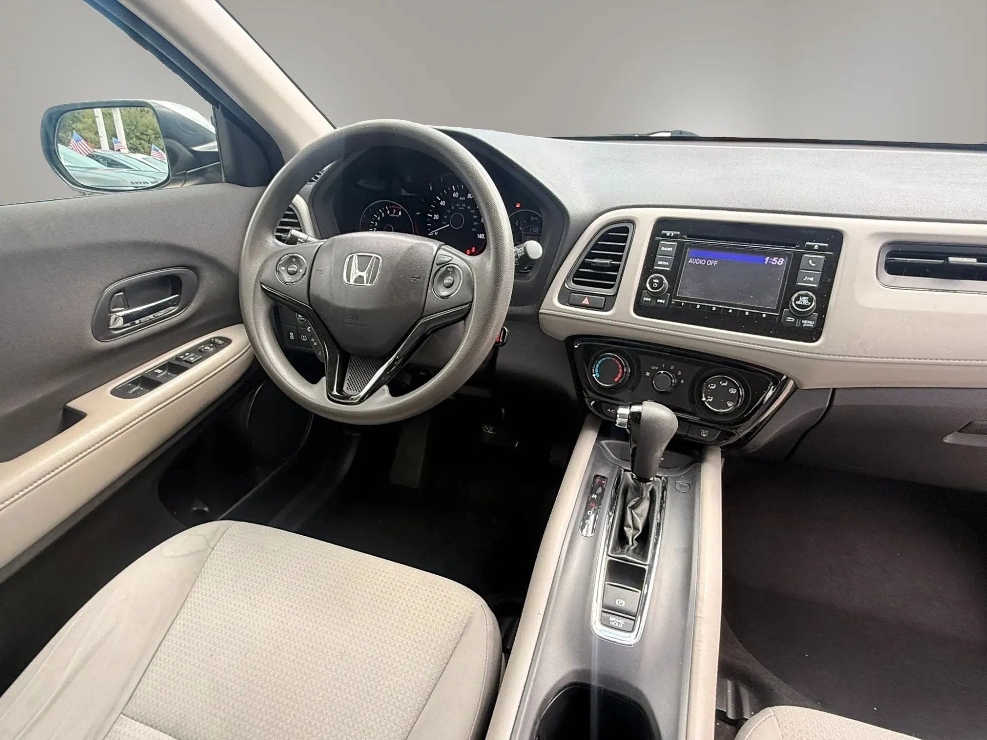 Used 2019 Honda HR-V LX image 17