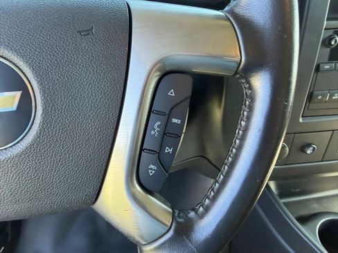 Used 2019 Chevrolet Express 2500 w/ Driver Convenience Package RWD image 17