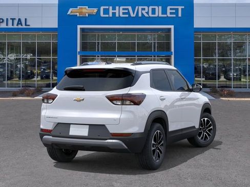 New 2026 Chevrolet TrailBlazer LT w/ Driver Confidence Package FWD image 4