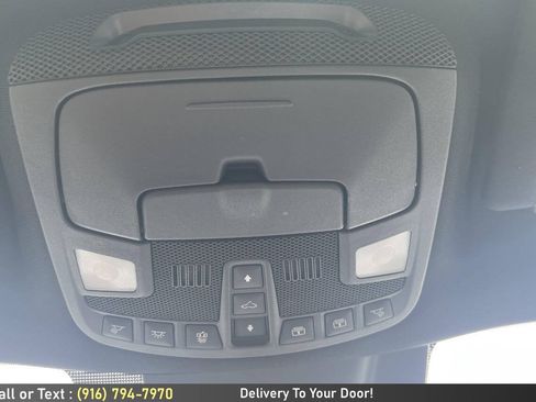 Used 2018 Ford Expedition Limited w/ Equipment Group 301A AWD/4WD image 29