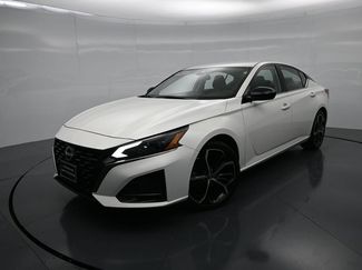 Used 2025 Nissan Altima 2.5 SR FWD video 1