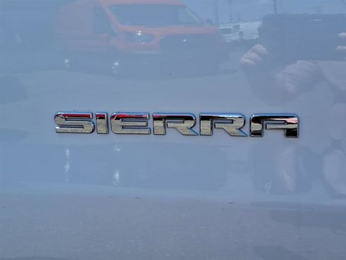 Used 2018 GMC Sierra 1500 2WD Regular Cab image 26
