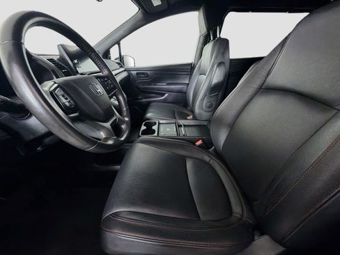 Used 2025 Honda Odyssey Sport-L image 13