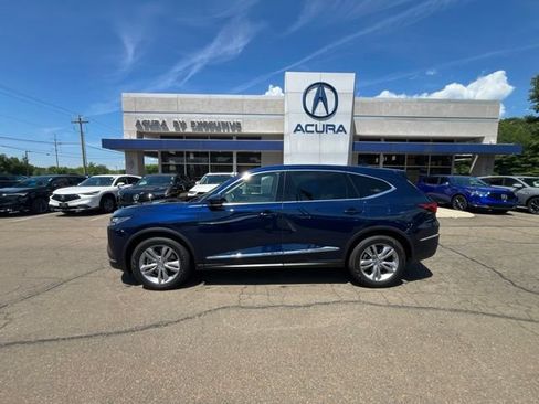 Used 2024 Acura MDX SH-AWD image 2