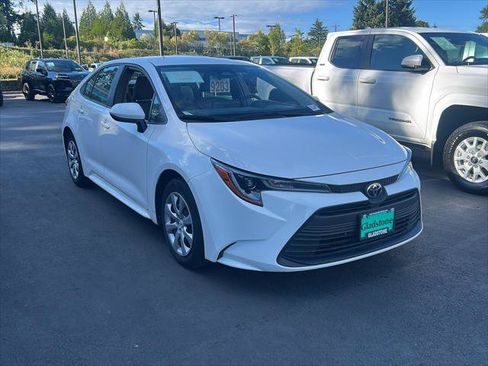 Certified 2023 Toyota Corolla LE w/ Carpet Mat Package (TMS) FWD image 5