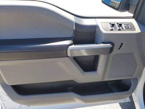 Used 2019 Ford F150 XLT AWD/4WD image 17