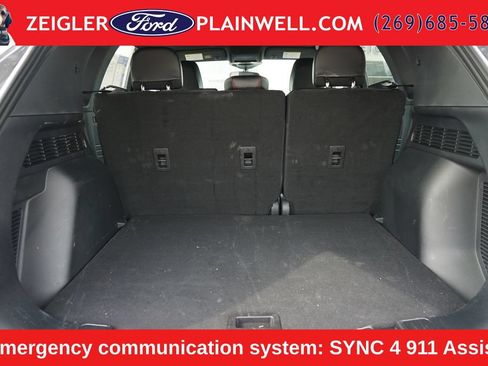Used 2025 Ford Escape ST-Line w/ Tech Pack #1 AWD/4WD image 10