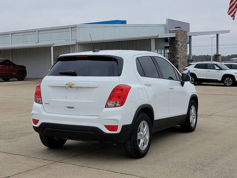 Used 2020 Chevrolet Trax LS w/ Tint and Cruise Package image 5